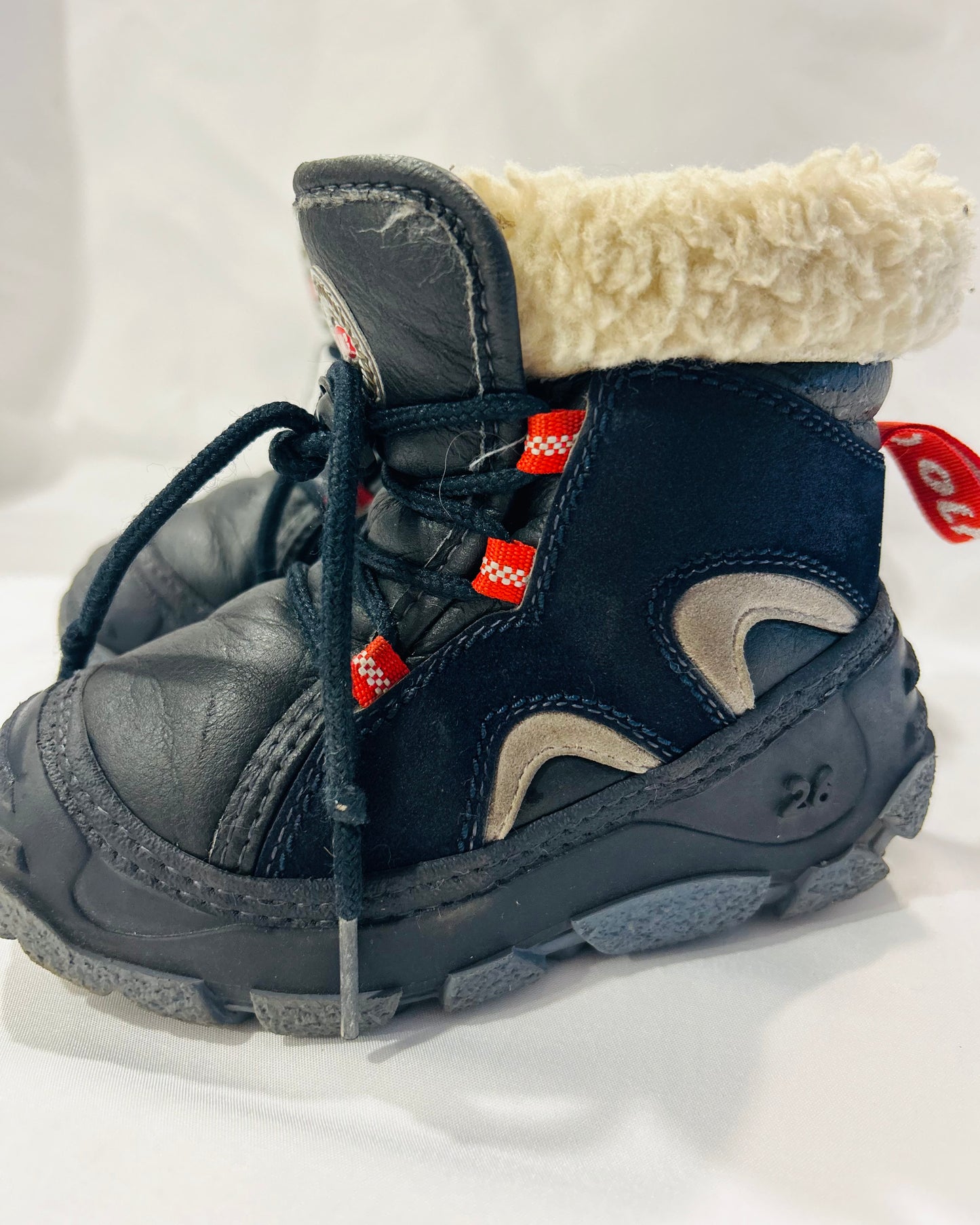 Olang Boots 25/26
