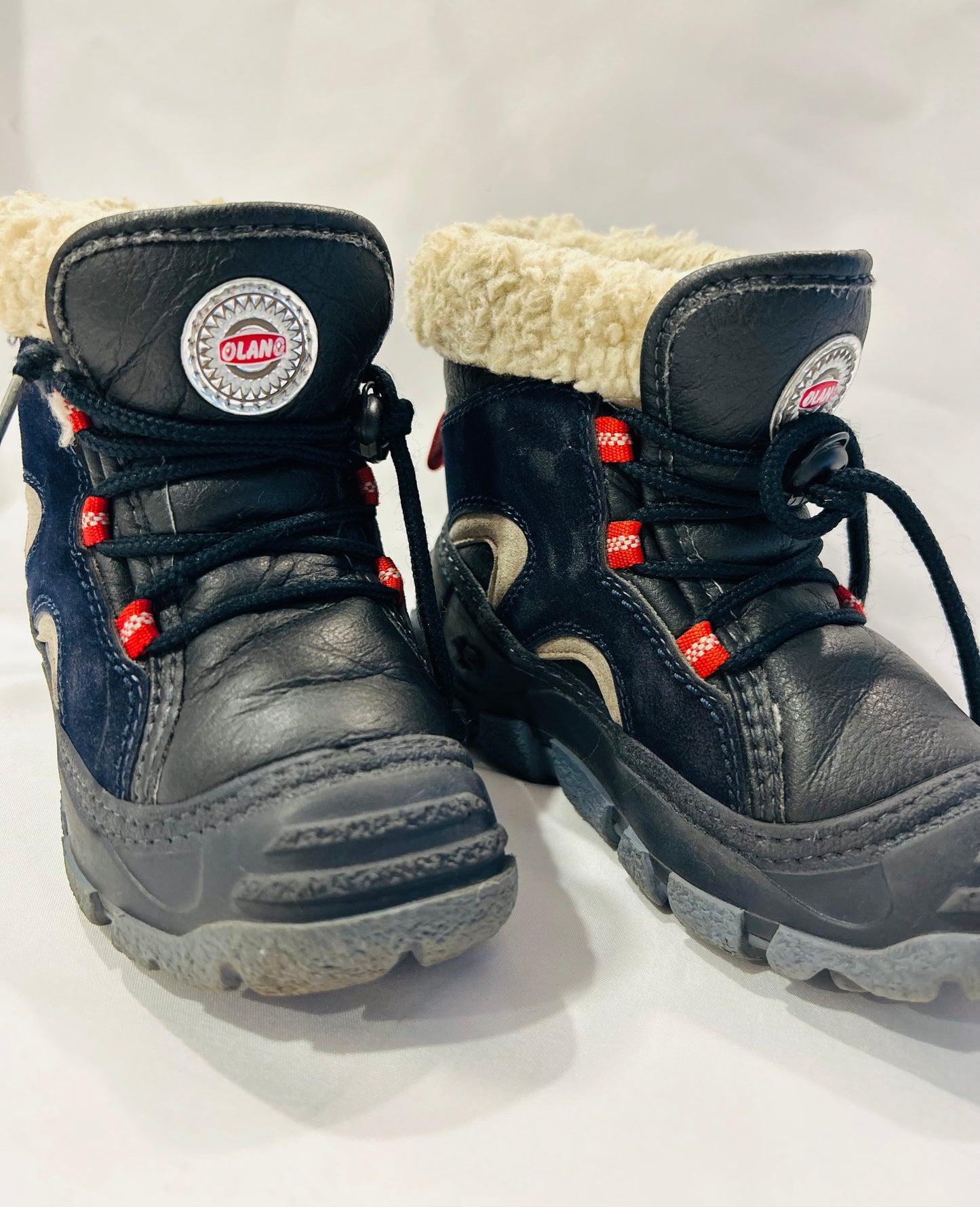 Olang Boots 25/26